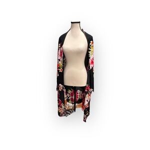 Women’s Extra Large Floral Wrap with Tasseled Fringe 84x44